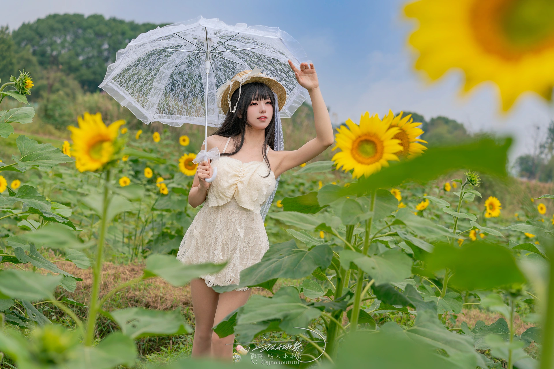 咬一口兔娘(黏黏团子兔) – NO.165 夏の葵 1